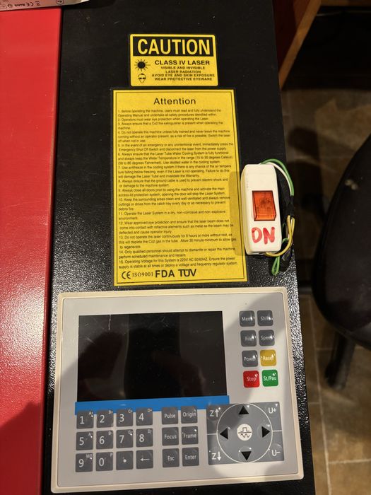 CO2 лазер за гравиране/рязане 130w 130х90см