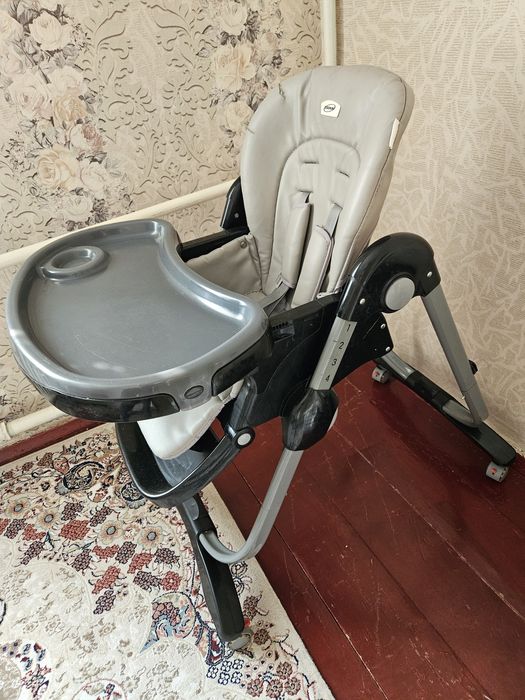 Столик для кормления