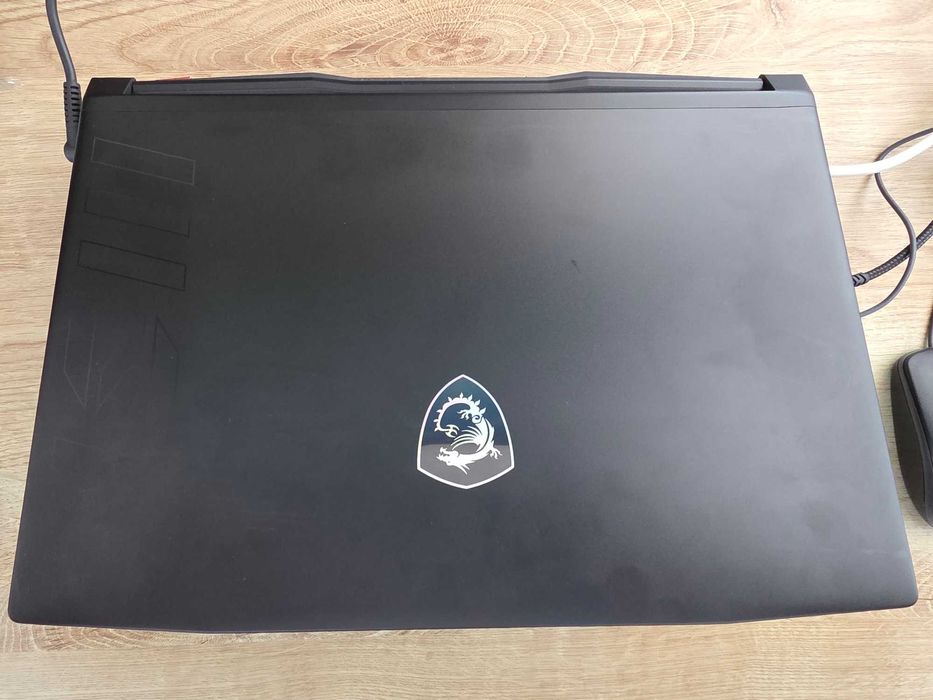 Laptop Gaming MSI Crosshair 16/ 64GB DDR5/ RTX 4070/ i7 Gen 13