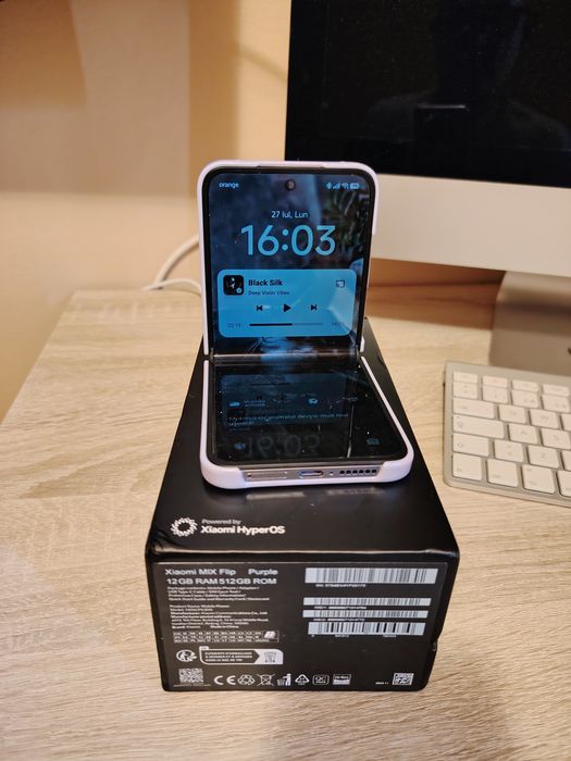 Xiaomi mix flip.. 1900 negociabil