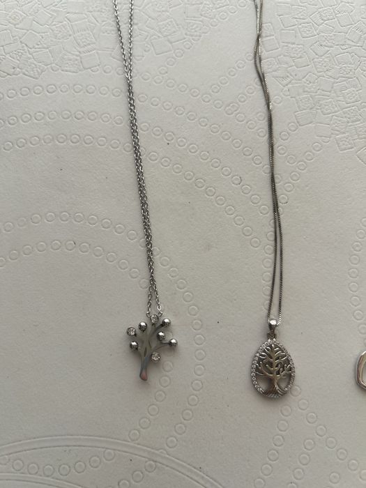 Дамски сребърни колиета! Нови!