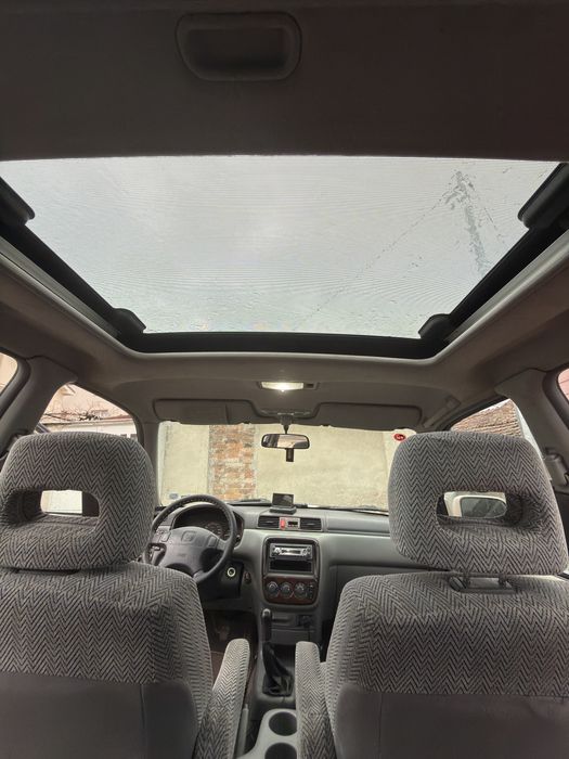 Honda CR-V 2.0 147к.с газ/бензин 2000г