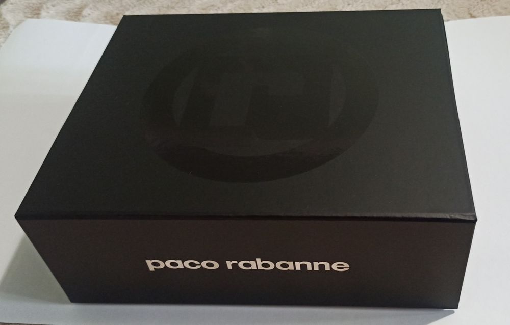 Подарочные коробки