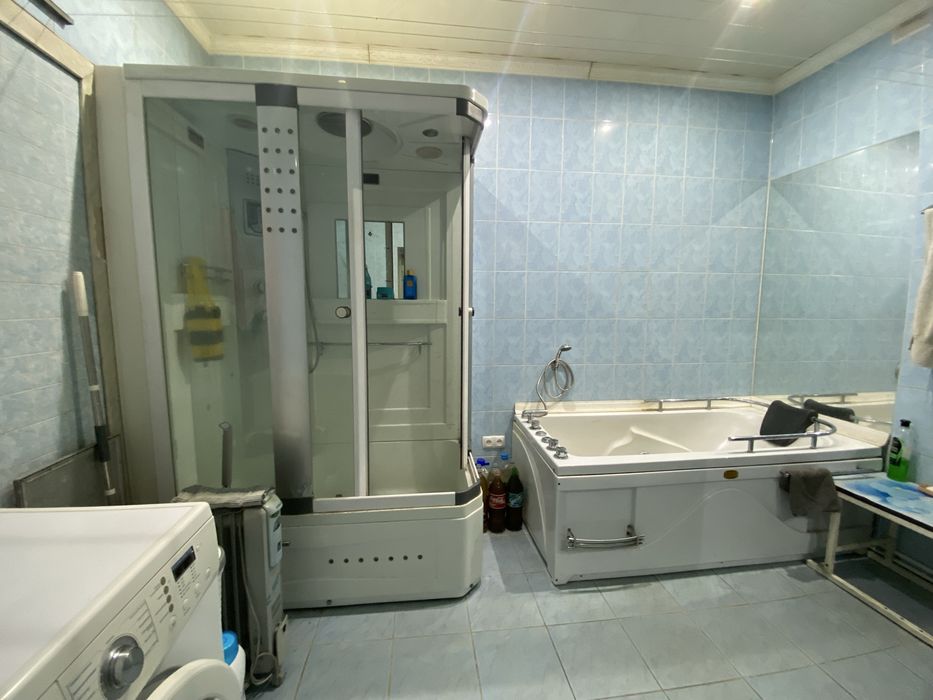 Продам 4-х комнатную квартиру