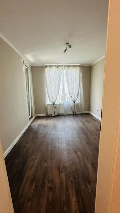 Дава се под наем Тристаен апартамент в София, Връбница 1 - 90 кв.м за 799 € - Снимка #5