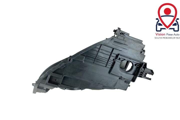 Ляв фар корпус Нов Ксенон Ауди / Audi Q3 8U [фейслифт] Нов ляв фар кор