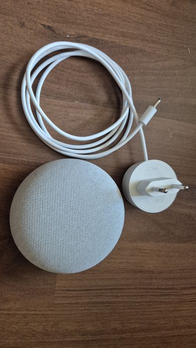 Boxa inteligenta Google Nest Mini (Generatia a 2-a) - Ca noua