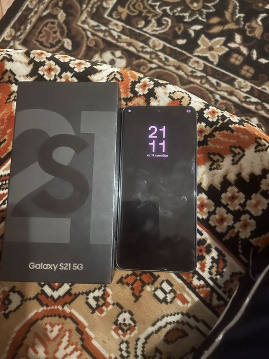 Samsung S21 128 гб коробка доки есть