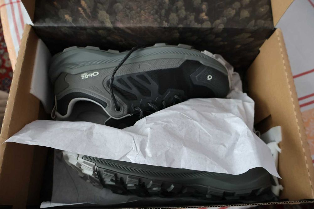 Нови туристически трекинг обувки Oboz