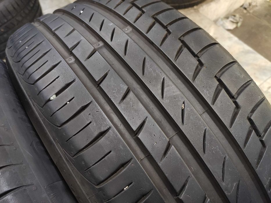 4бр Летни Гуми 225 45 19 - Continental Runflat