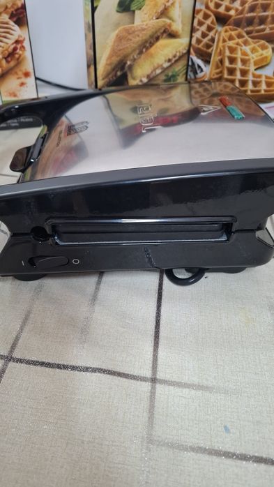 Tefal Snack Collection SW852,Тостер грил,сандвич,Гофрети,700W,4 плочи