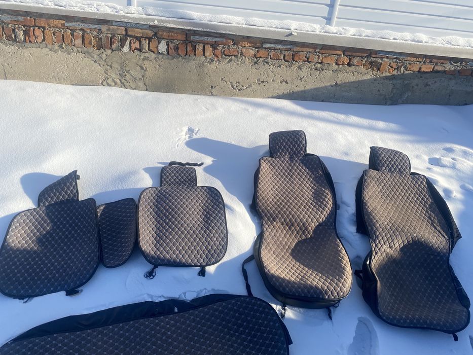 Чехлы для автомобиля универсальные