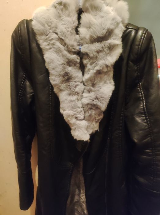 Куртка кожаная 44 размер срочно