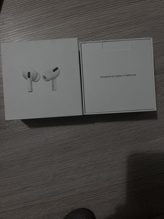 Продам наушники AIRPODS PRO