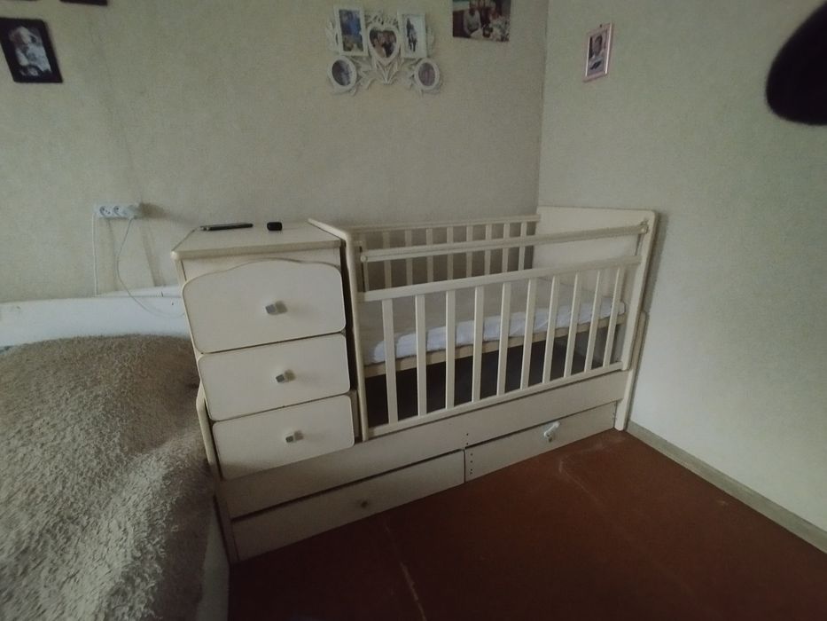 Продам кроватку трансформер