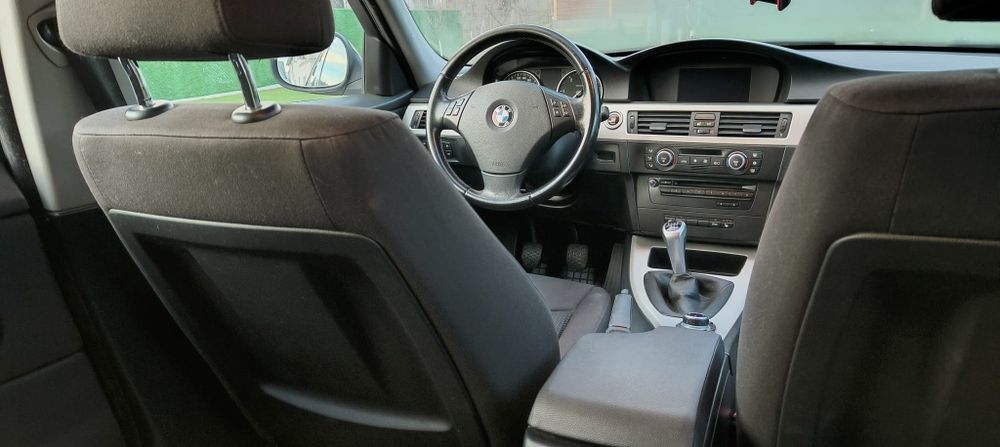 BMW 3 Series 2009 — imagine 5
