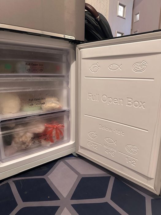 Холодильник Samsung 230л