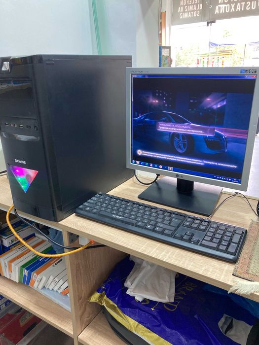 Celeron 3900 Case sotiladi (kompyuter)