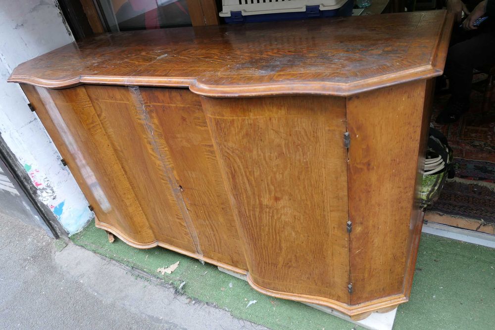 Bufet Art Deco Lemn Masiv 2 usi 2 sertare 2 rafturi Sculptat Vintage