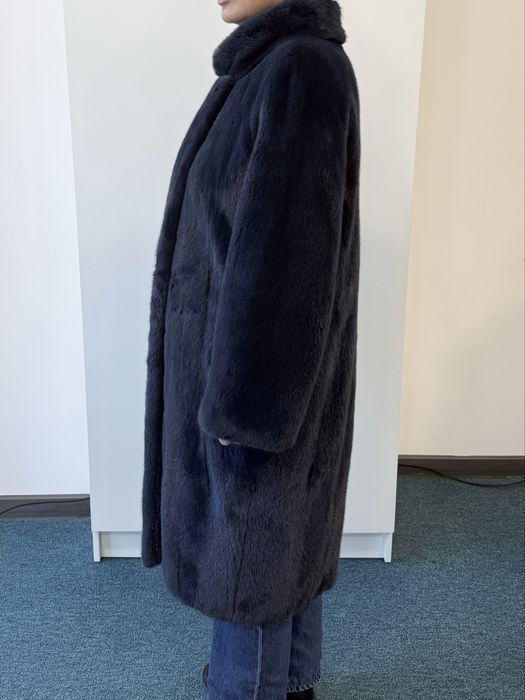 Продам норковую шубу