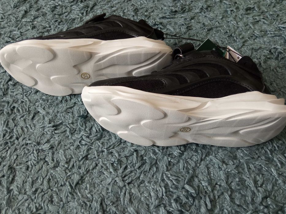 Pantofi sport copii baiat m.35 noi,cu eticheta