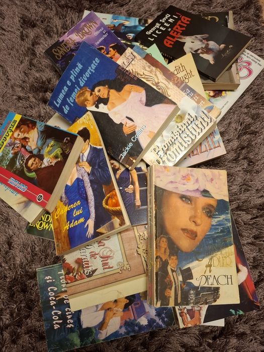 CARTI SANDRA BROWN 27 de carti set  anii 70-97, editura miron