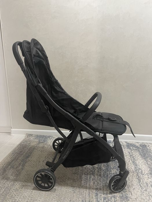 продаём коляску