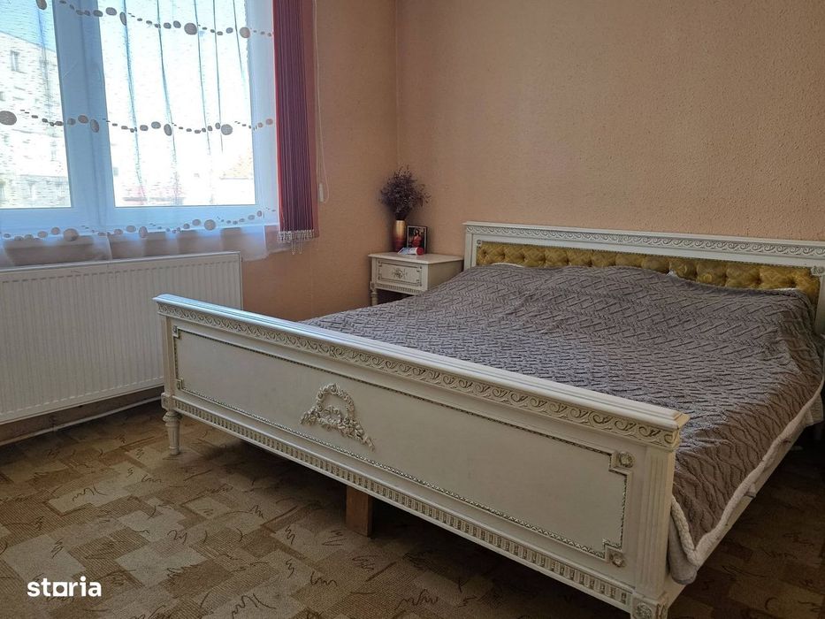 Apartament 3 camere de vânzare – Salonta, strada Mărăști