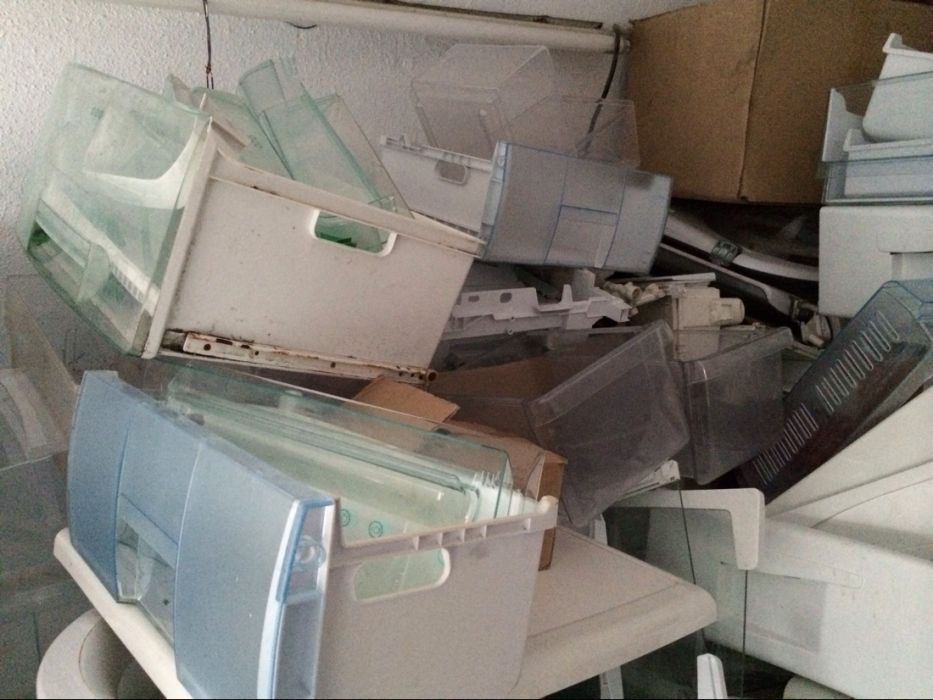 raft usa frigider whirlpool ,sertar congelator zanussi cutie legume