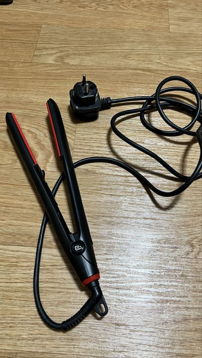 утюжок для волос Bosch