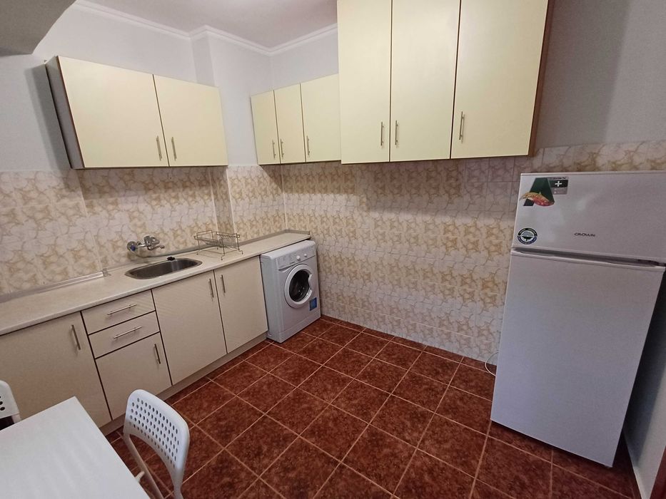 Продава се Двустаен апартамент в Бургас, Център - 56 кв.м за 2040 €/кв.м - Снимка #14