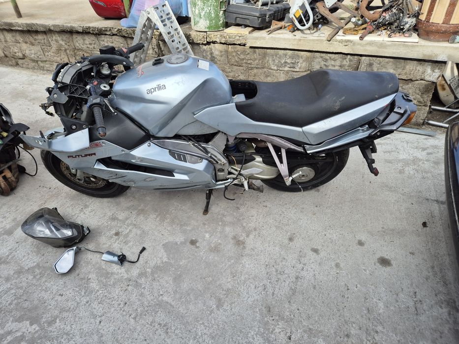 Aprilia rst futura 1000  на части