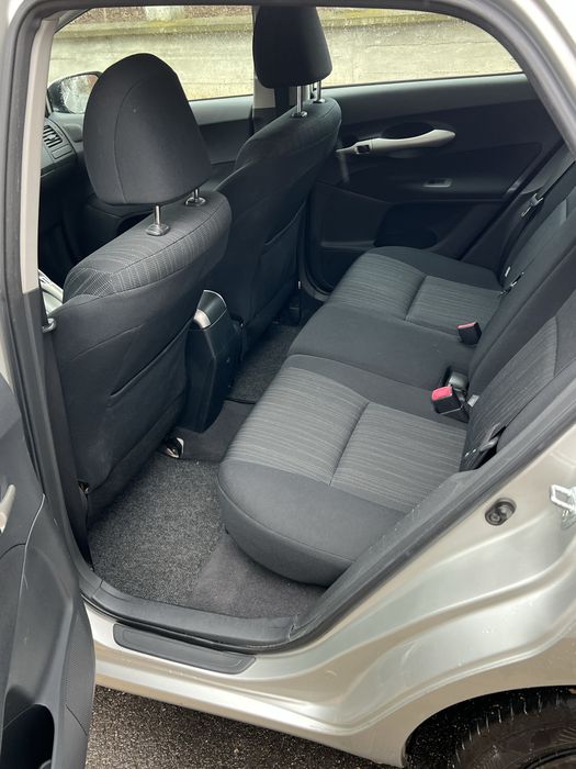 Vand Toyota Auris diesel