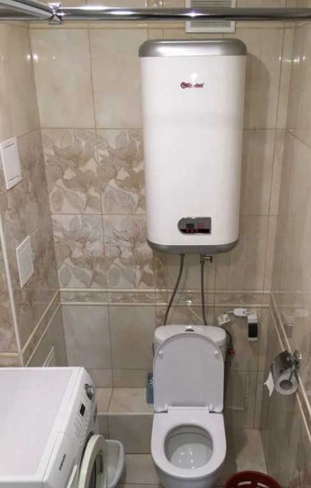 Дава се под наем Двустаен апартамент в Пловдив, Въстанически - 65 кв.м за 214.2 € - Снимка #2