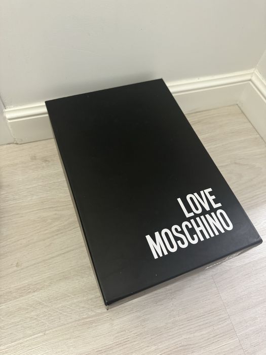 Moschino кеды оригинал 38