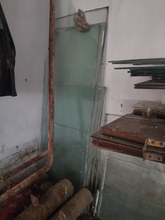 Стекло бууууууууу