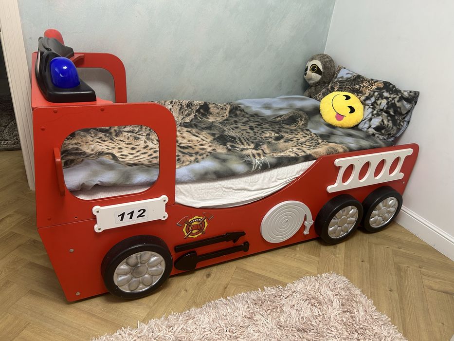 Mobila copii pat si dulap