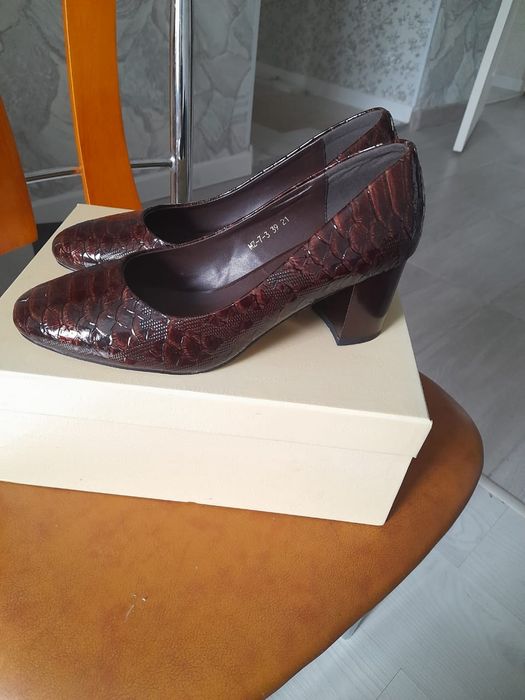 Продам туфли турецкие