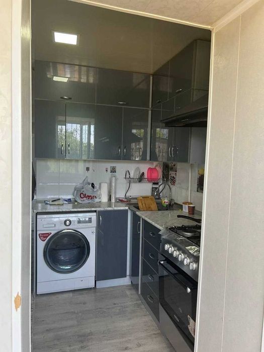 Срочно продаётся 3-х комнатная квартира в Чирчике, 4 м/район