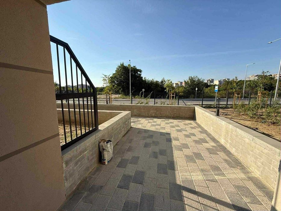 Продава се Двустаен апартамент в Пловдив, Тракия - 73 кв.м за 1507 €/кв.м - Снимка #2