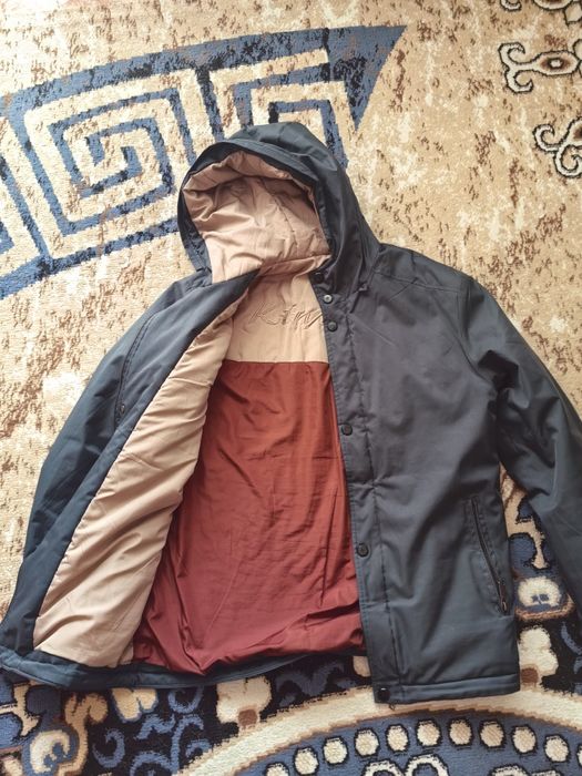 Продам куртку почти новая