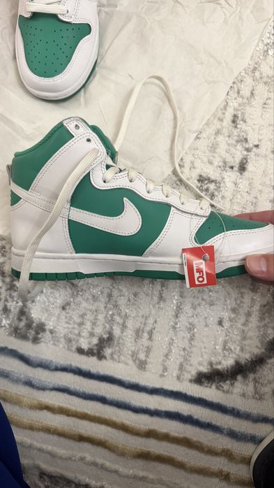 Оригинал Nike кросовки размер 39-40