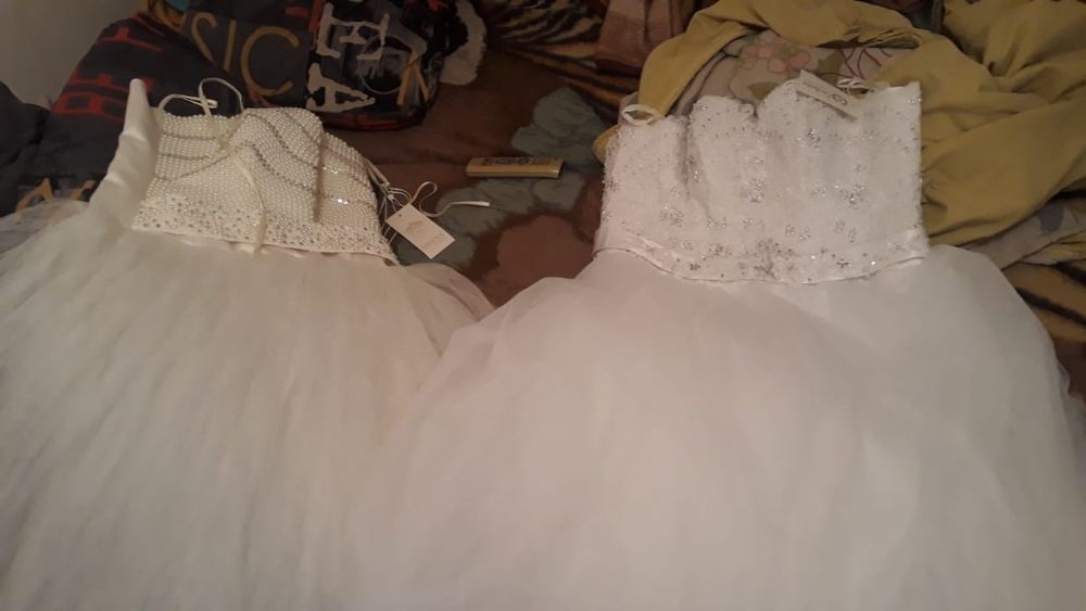 Продам свадебные платья