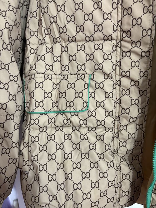 Бежово дебело яке