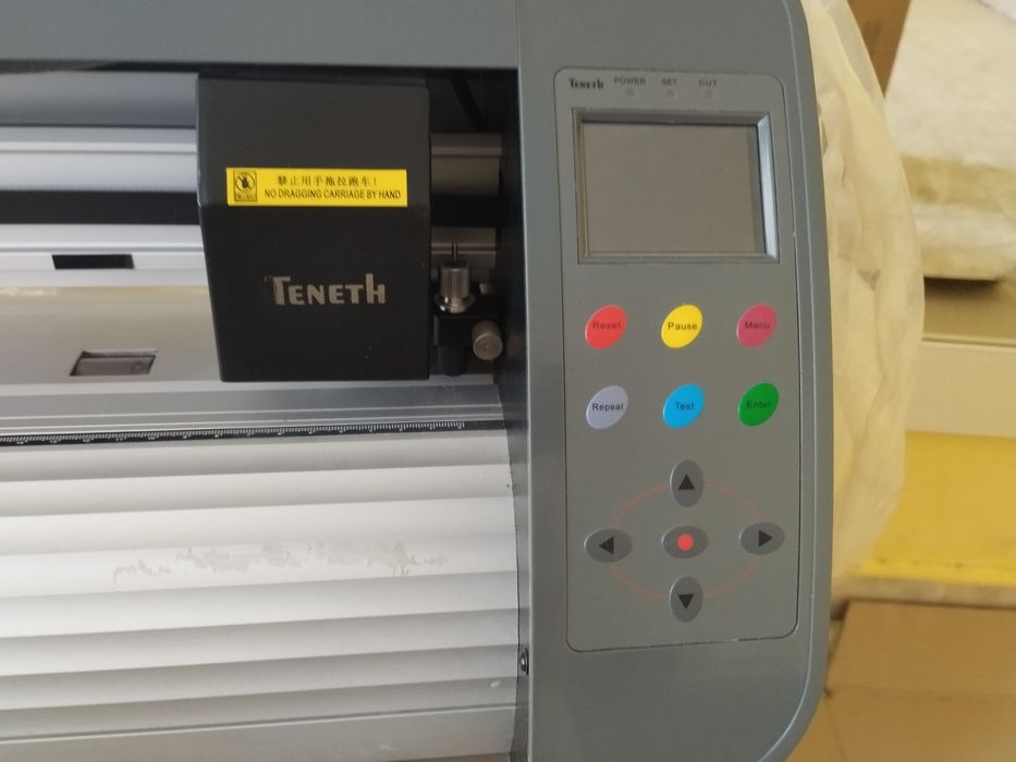 Плоттер Teneth для резки