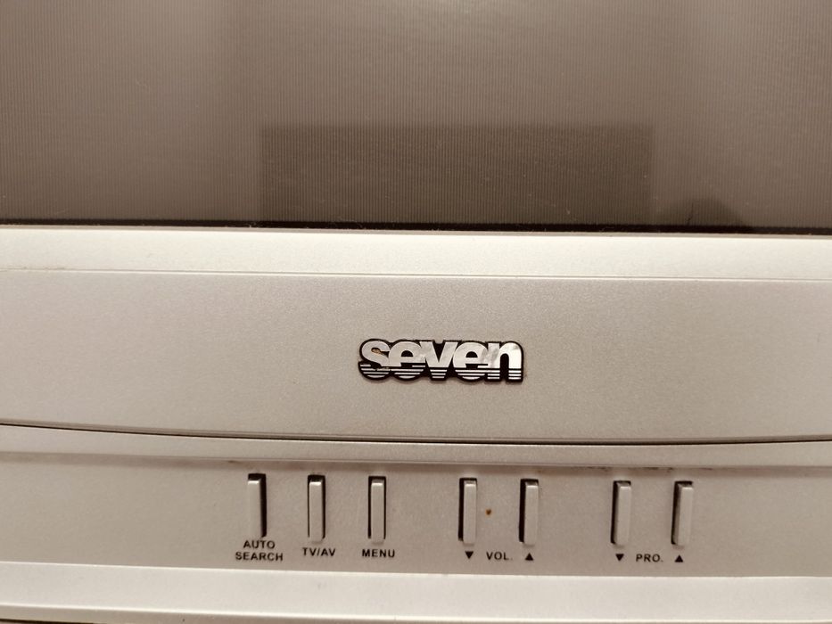 Продается ТВ старого образца