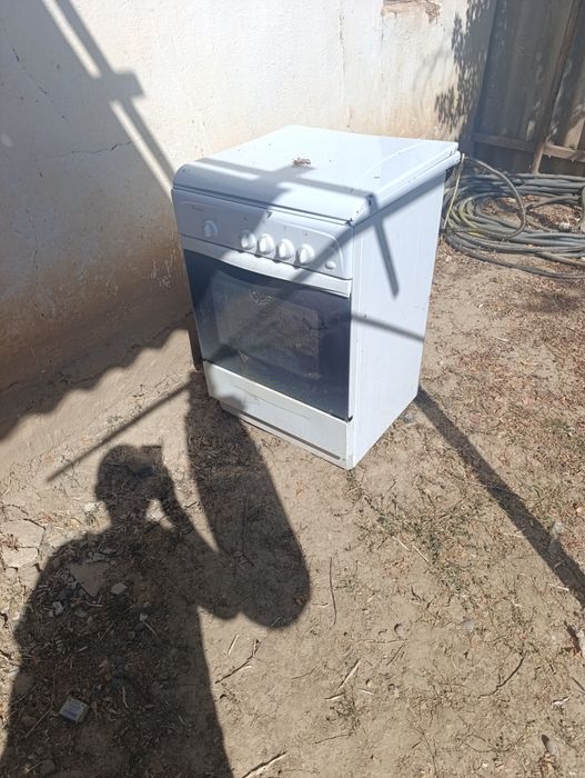 Продается Газ плита Стиральная машинка