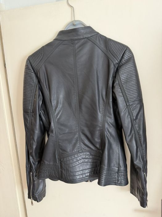 Черно дамско яке