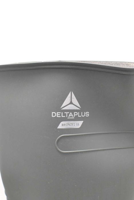 Delta Plus cizme de cauciuc  cu protectie metalica mas 41  (3690E22)