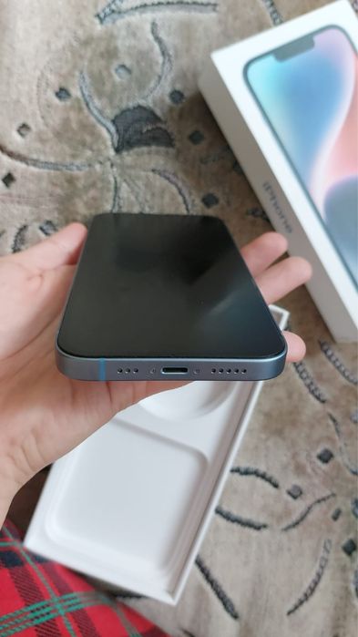 IPhone 14, в идеальном состоянии.